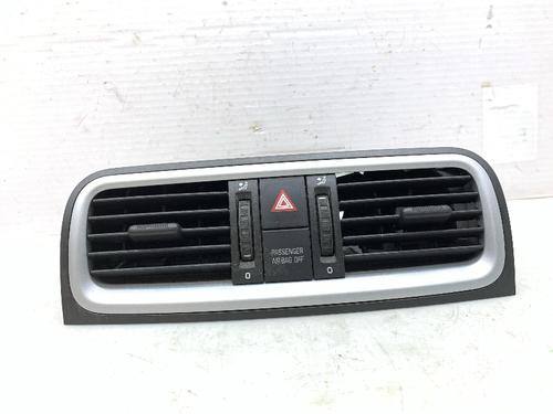 Used Air vent Air vent SKODA FABIA II (542) 1.2 (70 hp) 34120125 34120125
