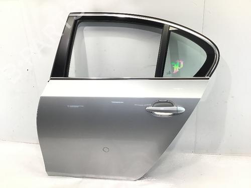 Used Left rear door BMW 5 (E60) 523 i (177 hp) 16419283