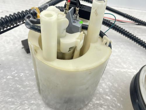 Fuel pump MERCEDES-BENZ C-CLASS T-Model (S203) C 200 Kompressor (203.242) | BP30971445M76 