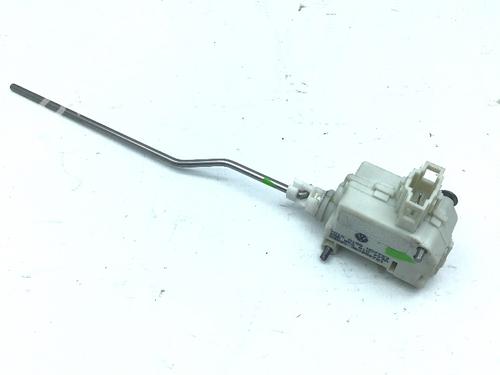 Used Fuel door actuator VW GOLF VI (5K1) 1.4 TSI (122 hp) 26216927