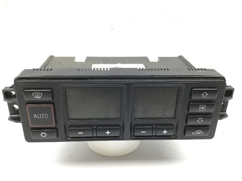 AC-Styringsenhed/Manøvreenhed AUDI A3 (8L1) 1.6 (101 hp) 28096775