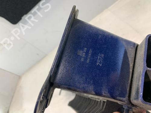 Traversa paraurti anteriore OPEL MERIVA A MPV (X03) 1.6 (E75) | BP30858959C109 