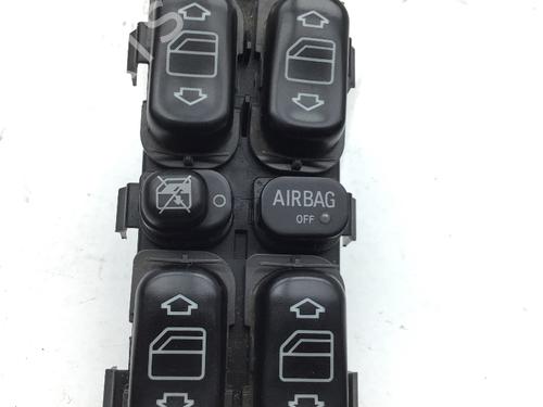 Used Switch MERCEDES-BENZ A-CLASS (W168) A 170 CDI (168.009, 168.109) (95 hp) 17946988