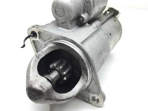 Used Starter OPEL MERIVA A MPV (X03) 1.6 (E75) (105 hp) 9824828