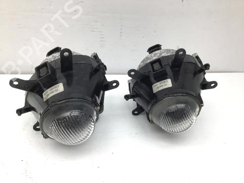 Used Right front fog light BMW 3 (E46) 316 i (115 hp) 18676593
