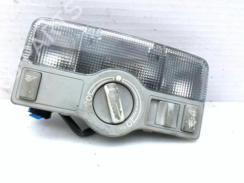 Used Interior roof light Interior roof light AUDI A4 B5 Avant (8D5) 1.9 TDI (110 hp) 33289732 33289732