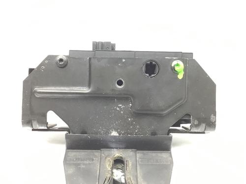 Used Tailgate lock OPEL SIGNUM Hatchback (Z03) 2.2 direct (F48) (155 hp) 24440760