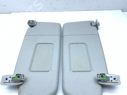 Used Right sun visor VW GOLF VI (5K1) 1.2 TSI (105 hp) 30354902