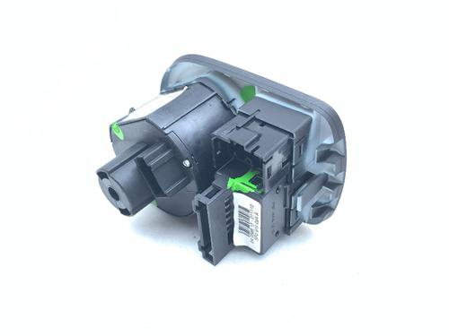 Headlight switch SEAT LEON (1P1) 1.2 TSI | BP37689758I24 - Image 3