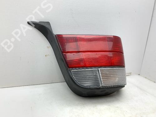 Piloto trasero izquierdo Piloto trasero izquierdo BMW 3 Touring (E36) 318 i (116 hp) 35811159 35811159