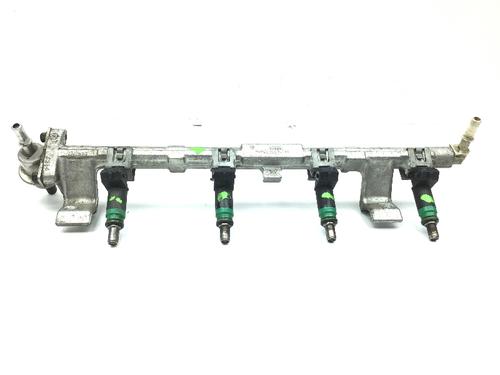 Used Injection rail FORD FUSION (JU_) 1.6 (100 hp) 13932594