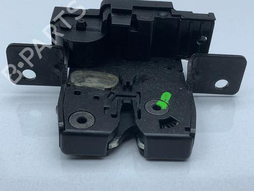 Bagklap lås RENAULT CLIO III (BR0/1, CR0/1) 1.2 16V (BR02, BR0J, BR11, CR02, CR0J, CR11) (75 hp) 31921541