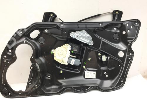 Rudehejsemekanisme Højre foran VW PASSAT B6 Variant (3C5) 2.0 TDI | BP11036594C23 