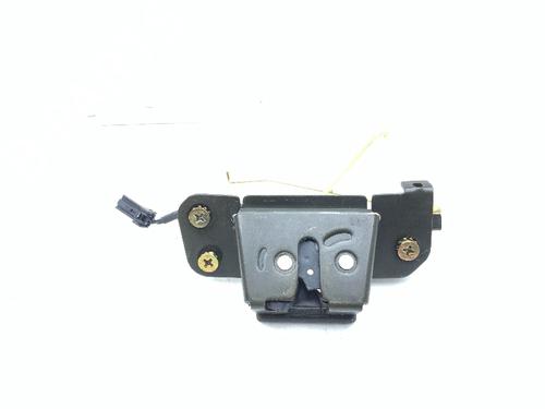 Used Tailgate lock Tailgate lock DAEWOO LANOS (KLAT) 1.5 (86 hp) 33018092 33018092