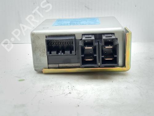 Used Electronic module Electronic module RENAULT CLIO II (BB_, CB_) 1.2 16V (BB05, BB0W, BB11, BB27, BB2T, BB2U, BB2V, CB05,... (75 hp) 40118998 40118998