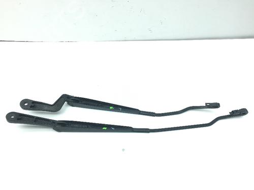 Front windshield wiper arm SKODA FABIA I (6Y2) 1.4 | BP14588346C143 
