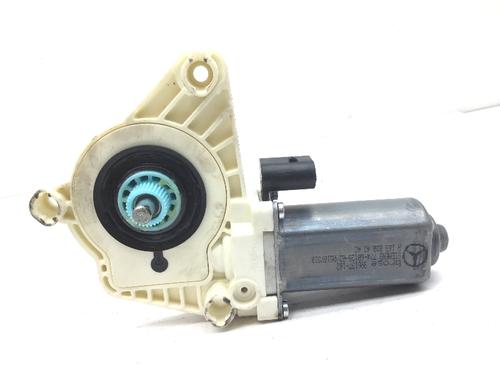 Right front window motor MERCEDES-BENZ A-CLASS (W169) A 150 (169.031, 169.331) | BP17368029E20 