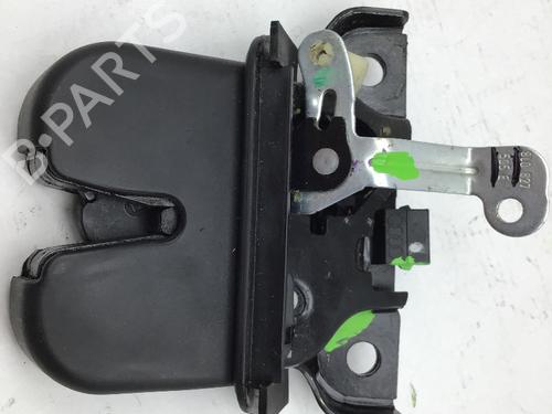 Used Tailgate lock AUDI A3 (8L1) 1.6 (101 hp) 28131637