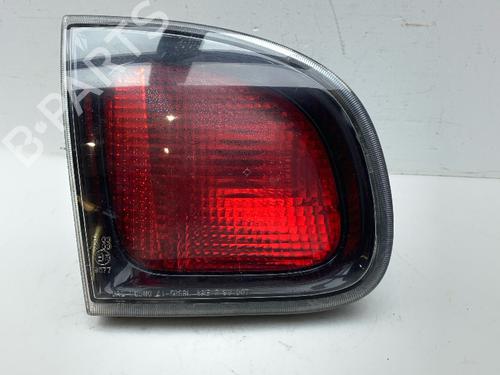 Farolim esquerdo da mala DAEWOO LANOS (KLAT) 1.5 (86 hp) 33018090