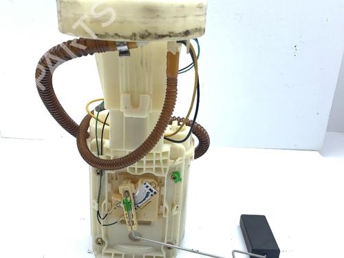 Used Fuel pump AUDI A4 B6 (8E2) 2.0 (130 hp) 30533983