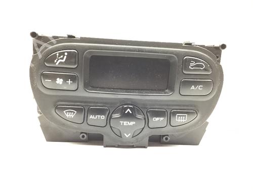 Used Climate control PEUGEOT 307 CC (3B) 2.0 16V (136 hp) 15354867