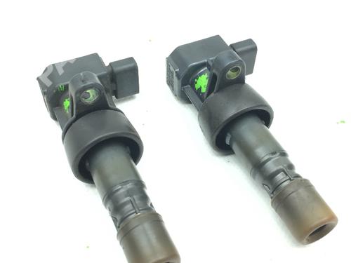 Used Ignition coil Ignition coil JAGUAR X-TYPE I (X400) 2.5 V6 All-wheel Drive (196 hp) 10337622 10337622
