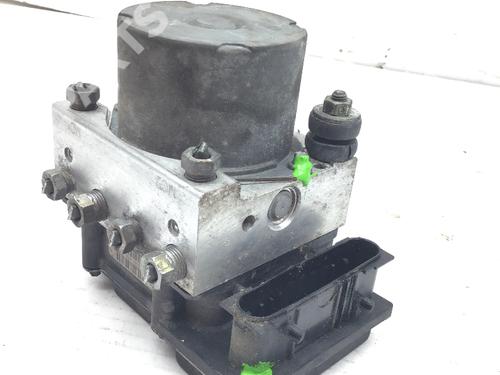 Used ABS pump NISSAN MICRA III (K12) 1.2 16V (65 hp) 11567905