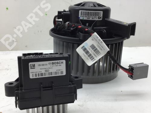 Used Heater blower motor OPEL INSIGNIA A Sports Tourer (G09) 2.0 CDTI (35) (160 hp) 6781519
