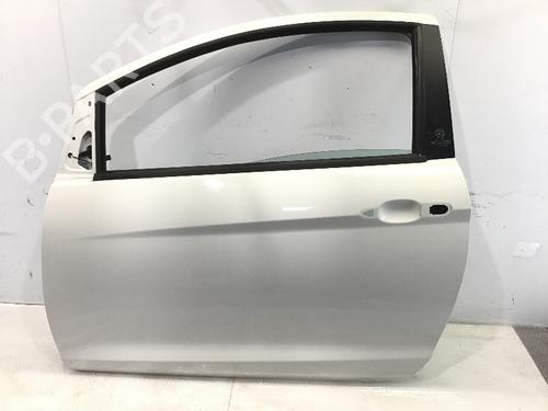 Used Left front door FORD KA (RU8) 1.2 (69 hp) 25127399
