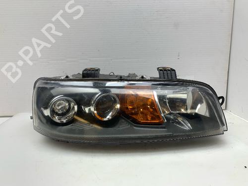 Used Right headlight Right headlight FIAT PUNTO (188_) 1.2 60 (188.030, .050, .130, .150, .230, .250) (60 hp) 33618466 33618466