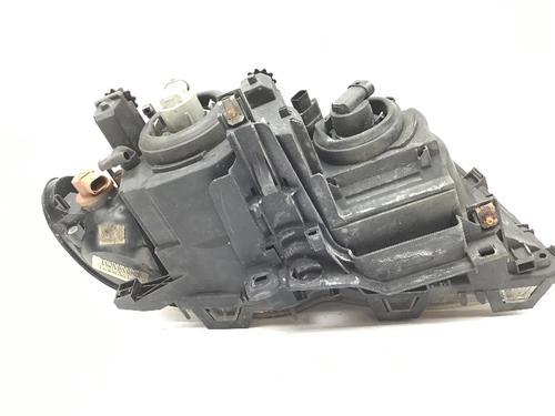 Left headlight BMW 3 Touring (E46) 320 d | BP15626384C28 