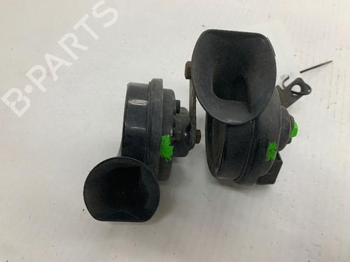 Used Horn VW POLO IV (9N_, 9A_) 1.2 12V (64 hp) 15760977