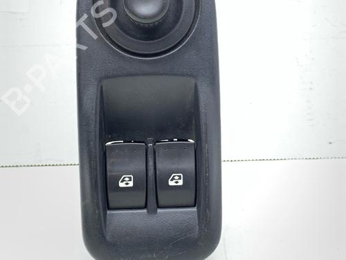 Used Left front window switch Left front window switch RENAULT TRAFIC II Van (FL) 2.0 dCi 115 (FL01, FL0U, FL00, FL0H, FL0M) (114 hp) 36094331 36094331