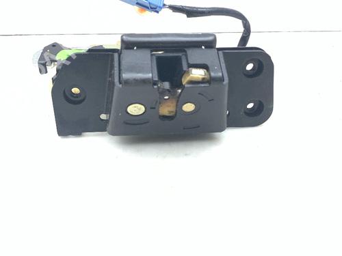 Used Tailgate lock Tailgate lock HONDA JAZZ II (GD_, GE3, GE2) 1.3 iDSi (GD1) (83 hp) 39917105 39917105