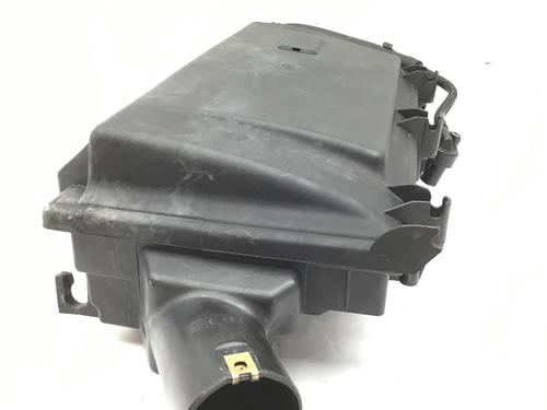 Air filter box VW GOLF IV (1J1) 1.4 16V | BP25146878M87 
