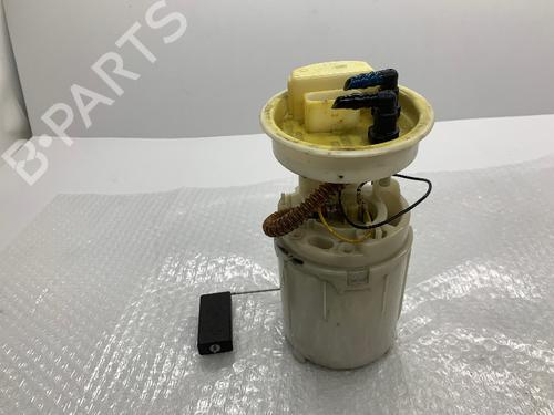 Bränslepump VW POLO (9N_, 9A_) 1.2 12V (64 hp) 15779735