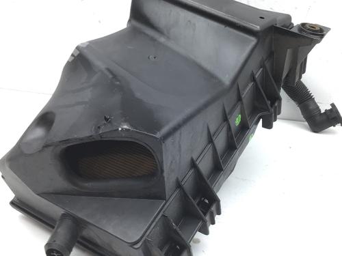 Air filter box AUDI A3 (8L1) 1.6 | BP12090842M87 
