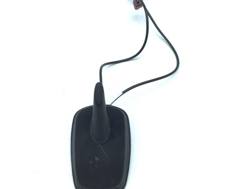 Antenne/Base VW PASSAT B6 Variant (3C5) 2.0 TDI (140 hp) 24646249