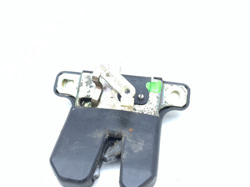 Used Tailgate lock Tailgate lock AUDI A4 B5 Avant (8D5) 1.9 TDI (110 hp) 33289738 33289738