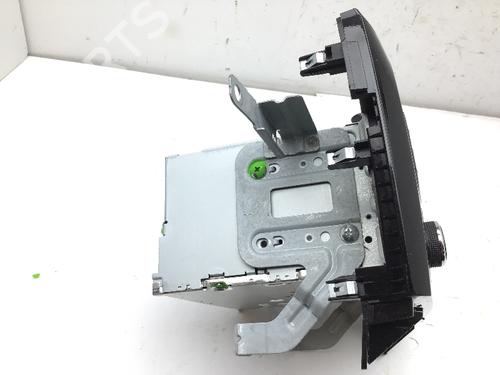 Radio NISSAN QASHQAI II (J11, J11_) 1.3 DIG-T | BP28414410E6 