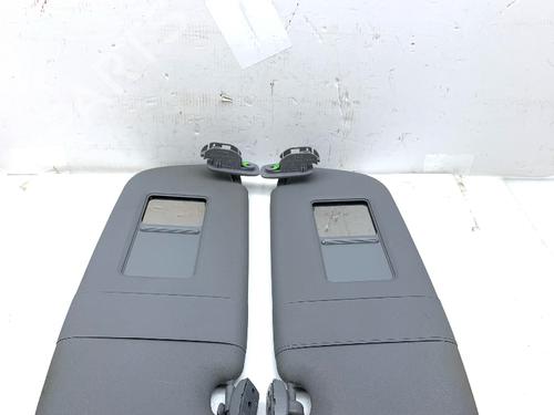 Right sun visor AUDI A4 B5 (8D2) 1.6 | BP39234476I2 - Image 2
