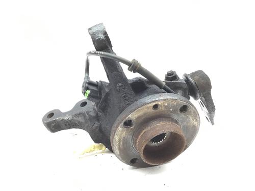 Left front steering knuckle RENAULT CLIO II (BB_, CB_) 1.4 16V (B/CB0P, BB13) | BP15801836M25 