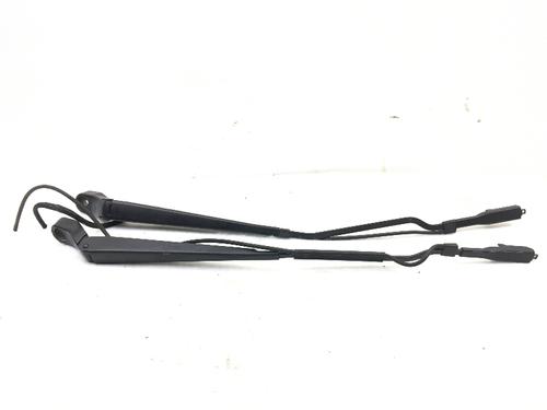 Front windshield wiper arm MERCEDES-BENZ VITO / MIXTO Van (W639) 109 CDI (639.601, 639.603, 639.605) | BP14586741C143 