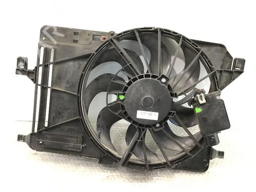 Used Radiator fan FORD FOCUS III 1.0 EcoBoost (125 hp) 21569230