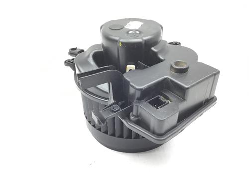 Used Heater blower motor MERCEDES-BENZ C-CLASS (W203) C 230 (203.052) (204 hp) 20484699