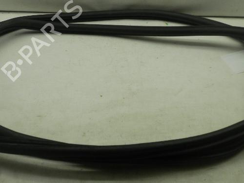 Used Rubber door seal AUDI Q7 (4LB) 3.0 TDI quattro (233 hp) 14584830