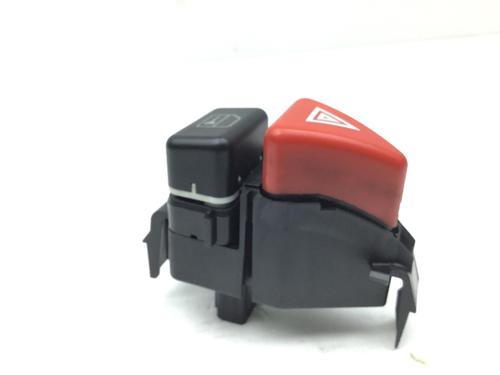 Warning switch MERCEDES-BENZ A-CLASS (W168) A 170 CDI (168.008) | BP13657211I22 