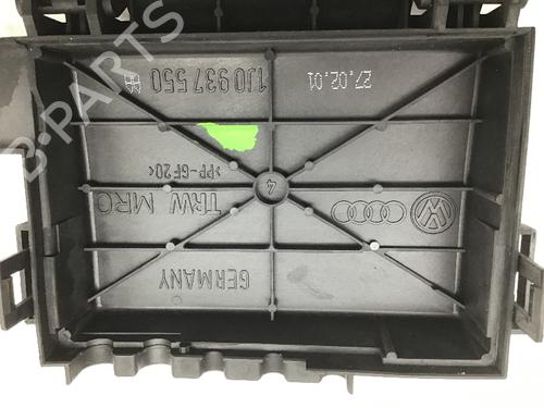 Fuse box VW GOLF IV (1J1) 1.6 16V | BP19574242E1 