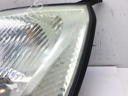 Left headlight FORD FIESTA V (JH_, JD_) 1.3 | BP26011923C28 