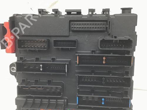 Used Fuse box OPEL SIGNUM Hatchback (Z03) 1.9 CDTI (F48) (150 hp) 13381325